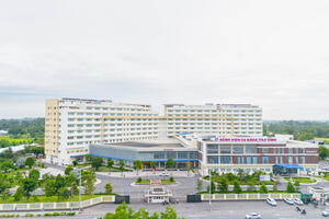 BỆNH VIỆN ĐA KHOA TRÀ VINH CHUYỂN MÌNH  HƯỚNG ĐẾN MÔ HÌNH Y TẾ XANH – THÔNG MINH