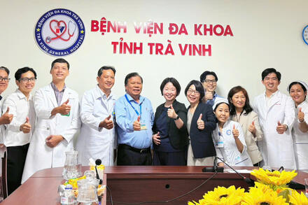 ĐOÀN TRUNG TÂM Y TẾ TOÀN CẦU QUỐC GIA NHẬT BẢN (NCGM) ĐẾN LÀM VIỆC TẠI BỆNH VIỆN ĐA KHOA TỈNH TRÀ VINH