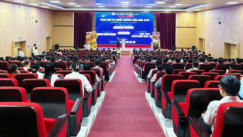 BỆNH VIỆN ĐA KHOA TỈNH TRÀ VINH: TỔ CHỨC HỘI NGHỊ KHOA HỌC KỸ THUẬT THƯỜNG NIÊN NĂM 2025